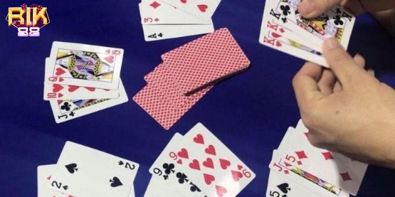 Hướng dẫn cách chơi tiến lên tại hệ thống cá cược RIK88